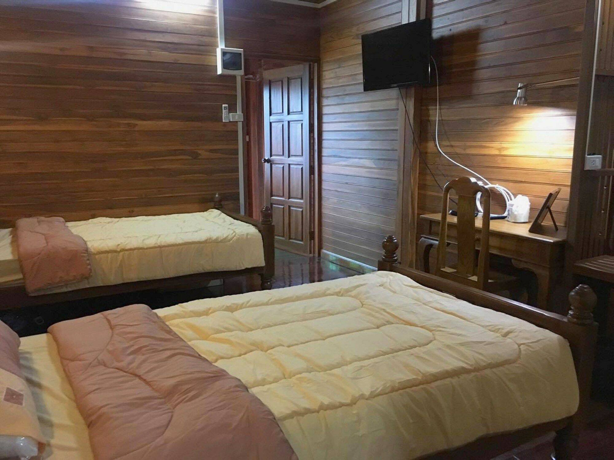 Saduemuenghomestay Phrae Dış mekan fotoğraf